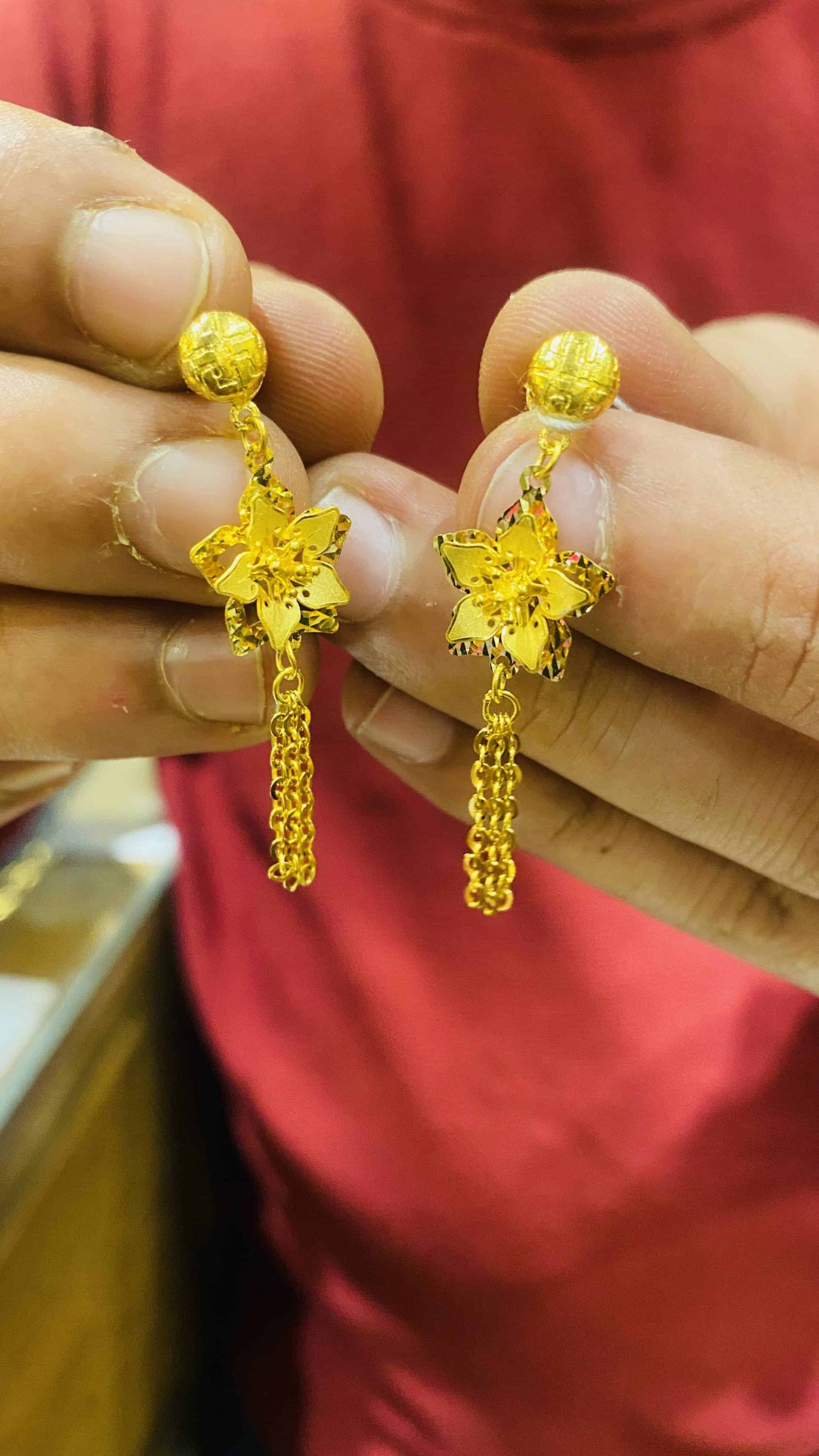 GoldNera Gold Plated Jhumki Earrings for Women (Golden)  (Goldnera_Feb16_0020_FreeSize) : Amazon.in: Fashion